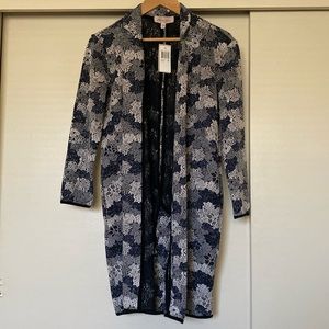 Philosophy, White/Navy Floral Sweater, Xs